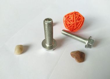 Completamente perno del reborde de la cabeza de hex. del grado 4,8 del hilo Din931