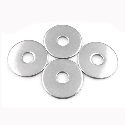 Din 125 Lavadoras planas Fijaciones de acero al carbono de grado 4.8/8.8 zinc plantado